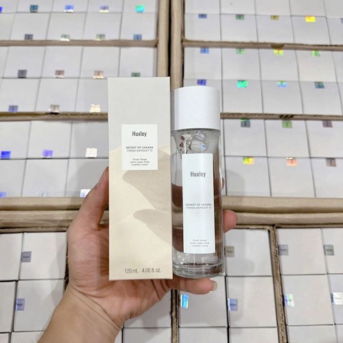 Toner cân bằng da dành cho da dầu nhạy cảm Huxley 120ml