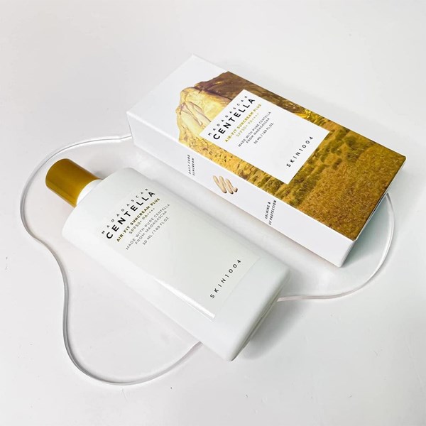 Kem chống nắng Skin1004 Madagascar Centella Airfit Sun Cream Plus 50ml
