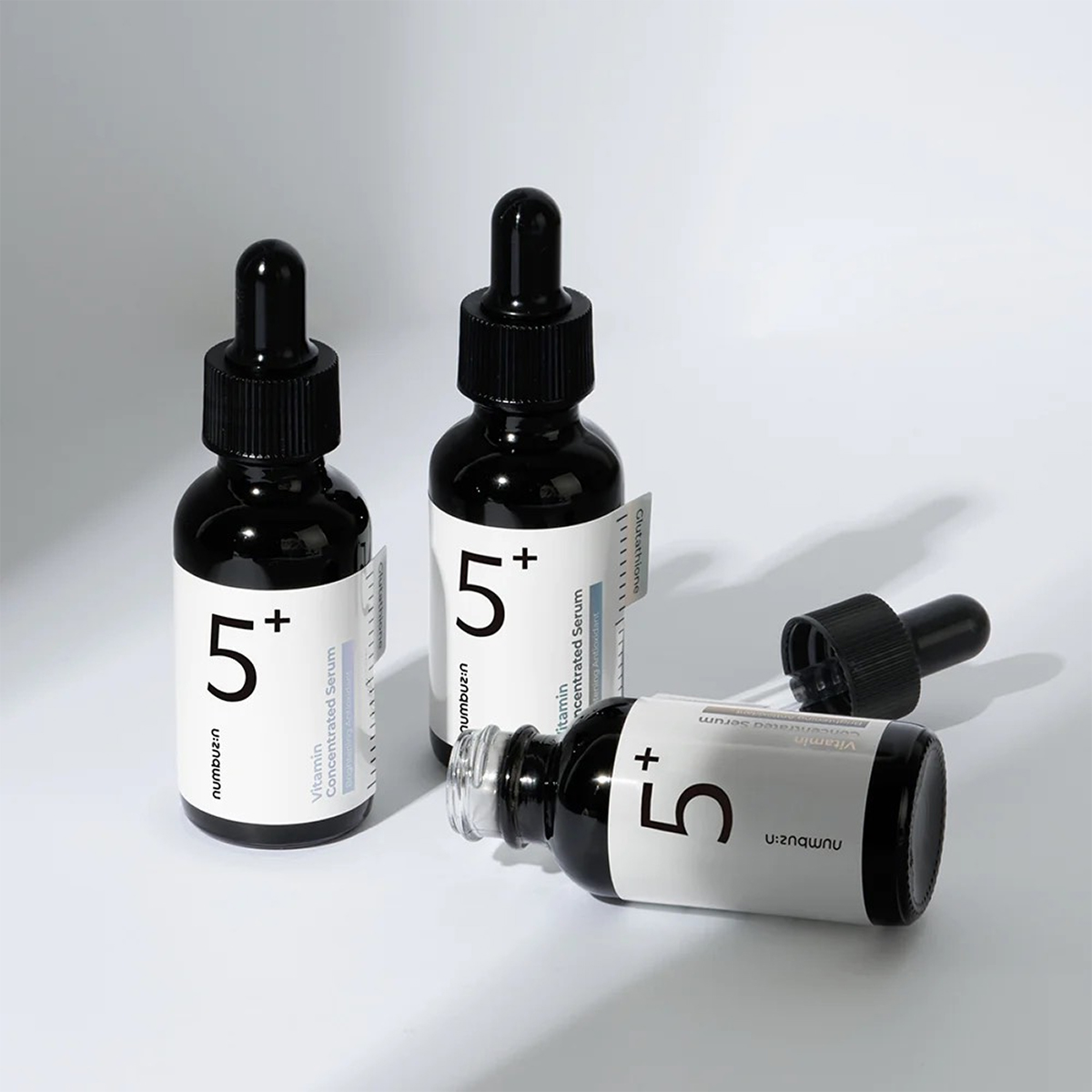 Serum dưỡng trắng sáng da Numbuzin No 5 30ml