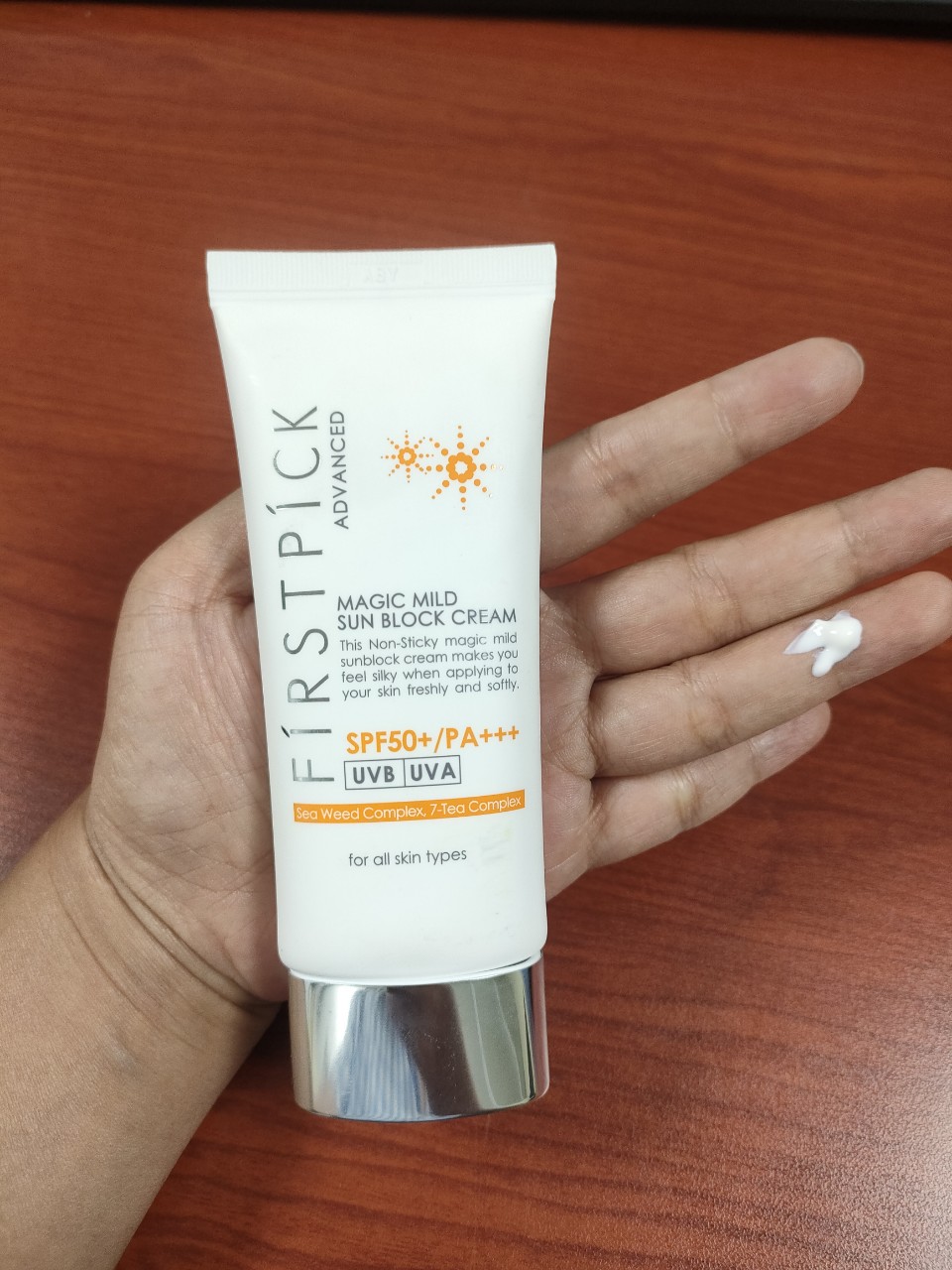 Kem chống nắng lành tính từ tảo biển và thảo mộc Firstpick magic mild sun cream SPF50+ PA++++ 60g